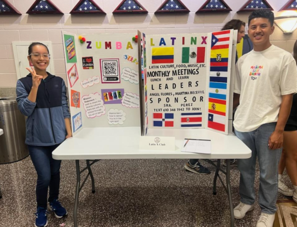 LatinX student leaders Angel Flores and Martina Becerril at the RHS Activities Fair.